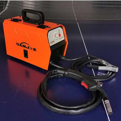 Bobine Mini Gas Shielded Welding Machine de fil de la soudeuse 1kg de 2.5KVA IGBT